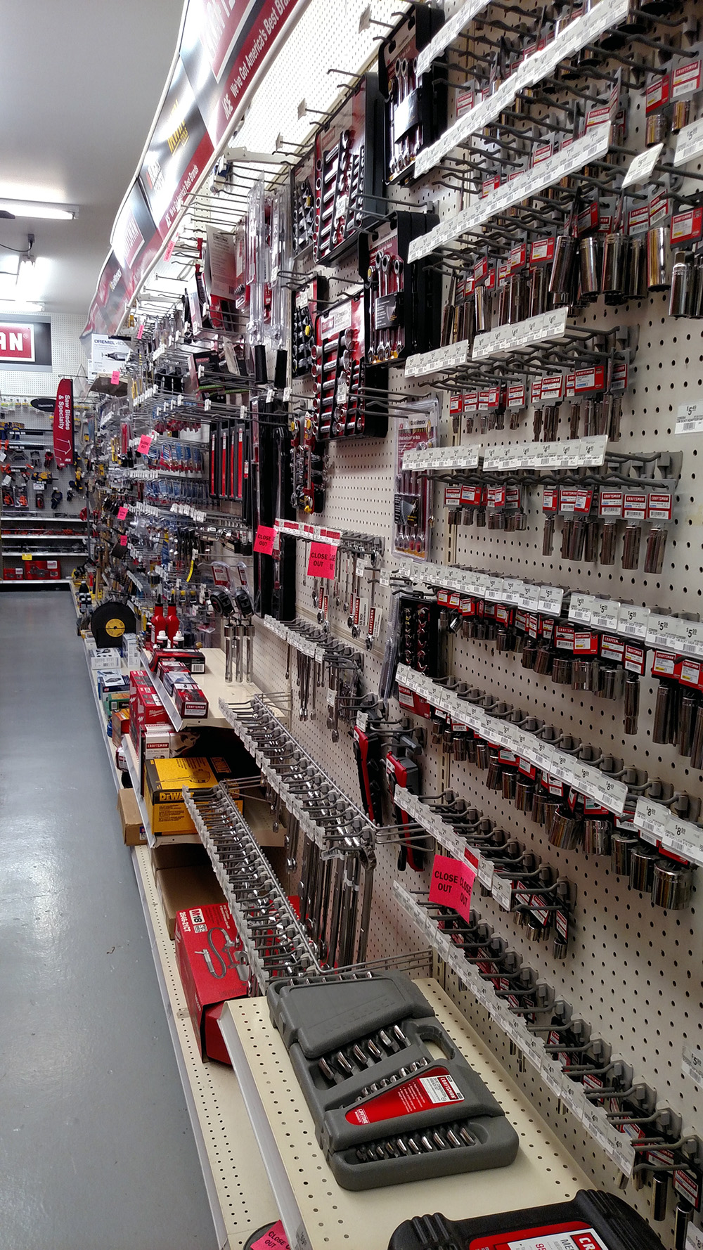 COM Aisle Example.jpg
